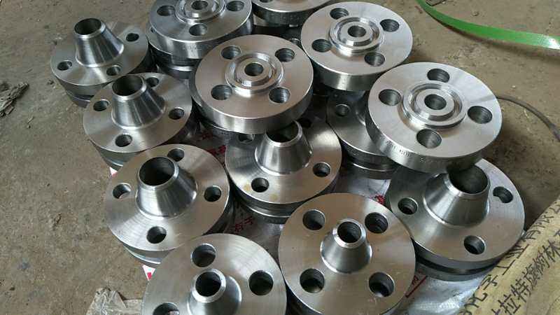 鋼板法蘭和鍛打法蘭的區(qū)別？